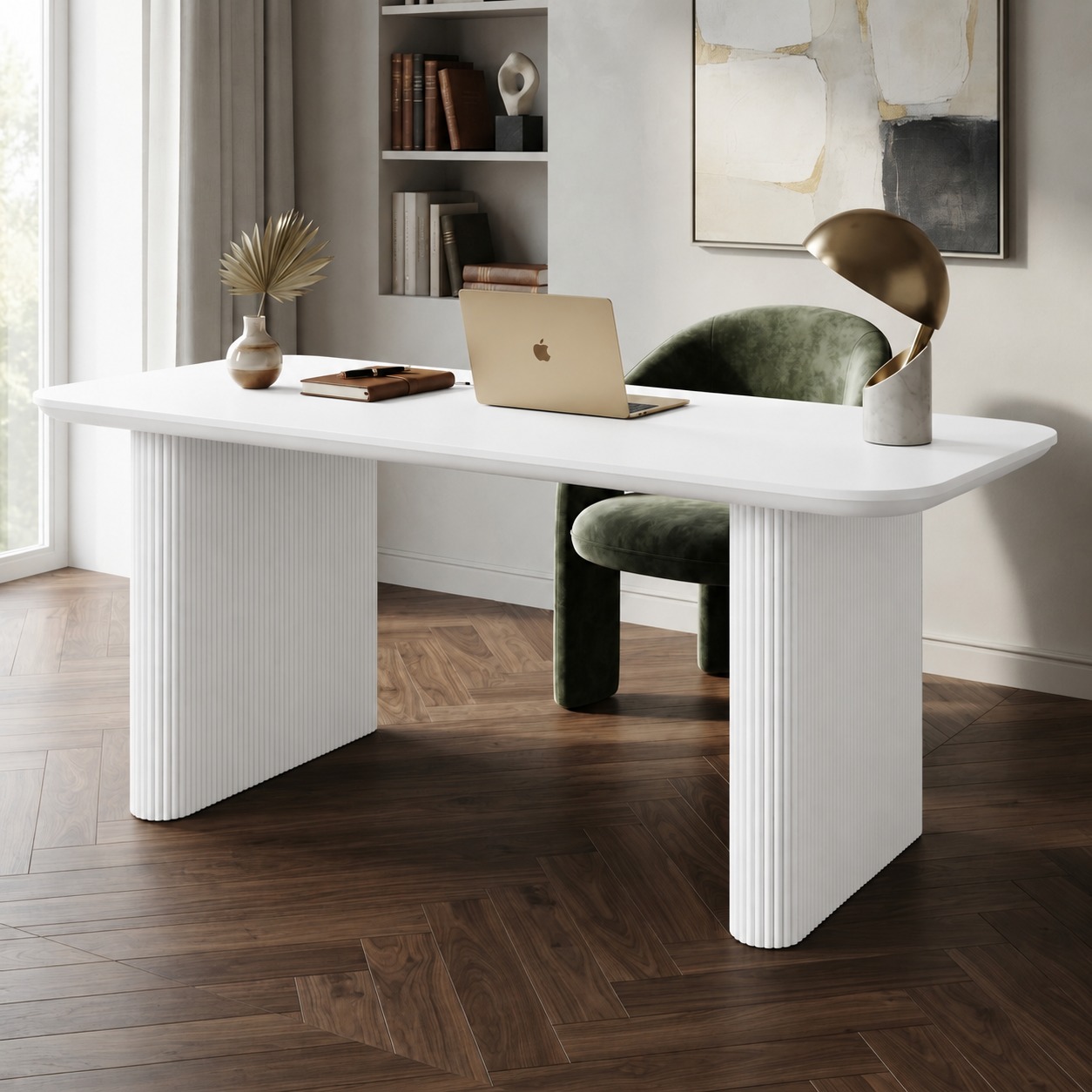 Bureau Solenne – Design contemporain et finition cannelée